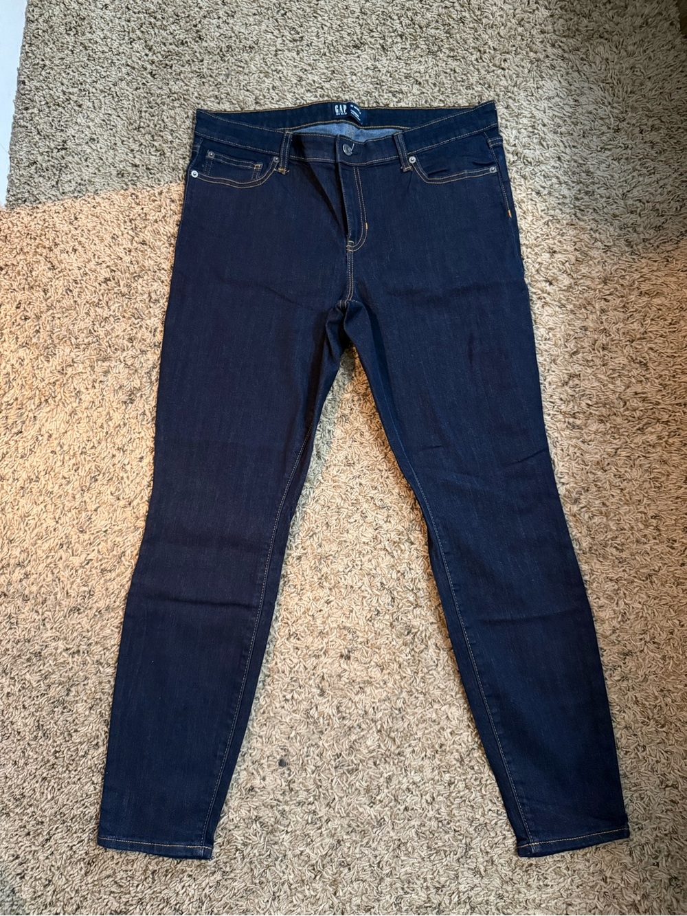 GAP Women’s Navy Skinny Jeans